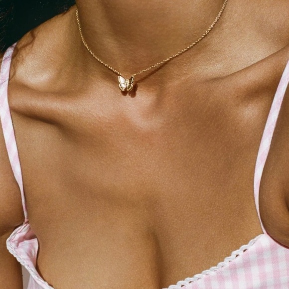 LAST ONE 💖Butterfly Necklaces choker - Picture 2 of 15